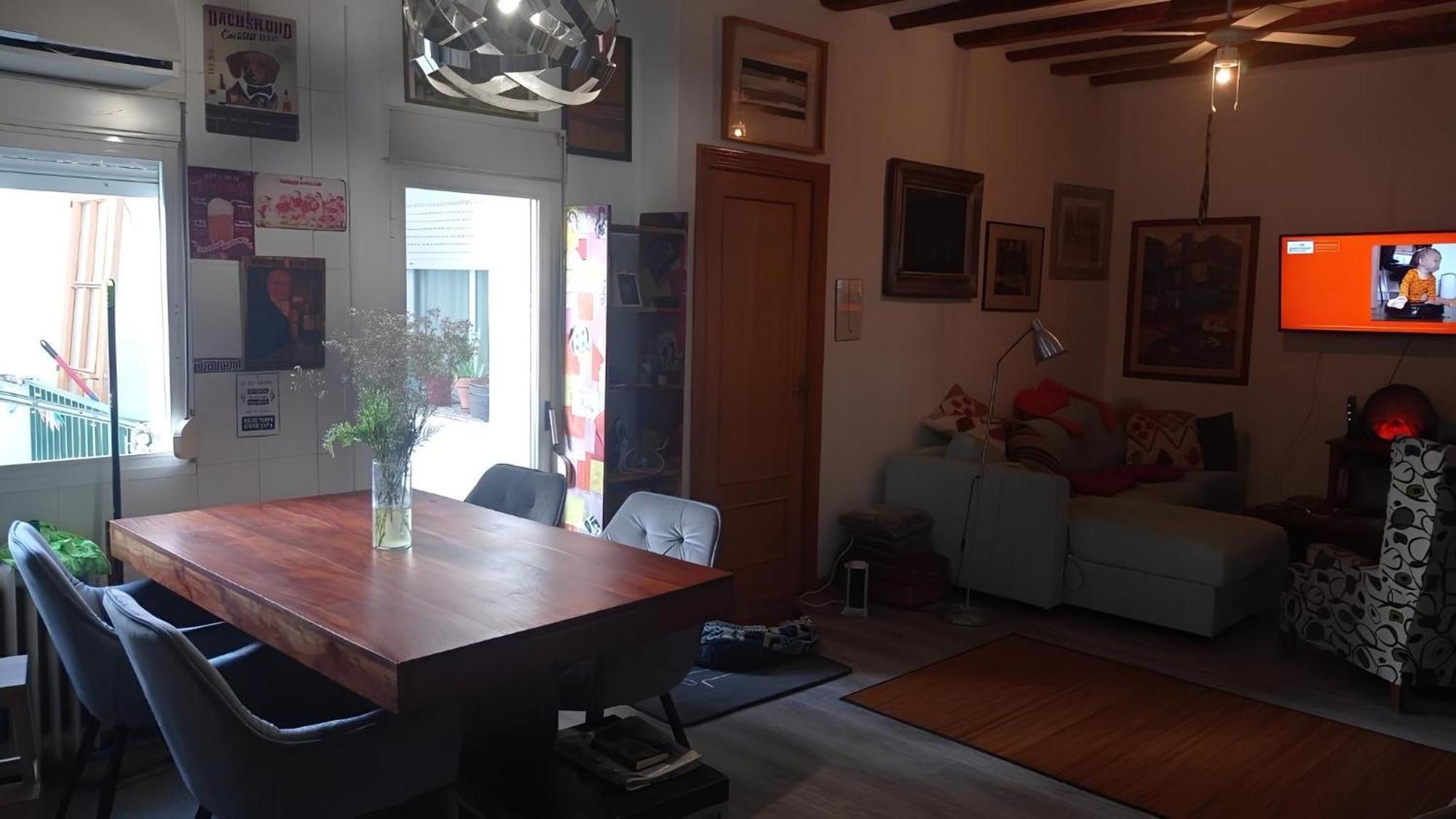 Piso Para 4 Con 2 Parking En Casco Historico De Zaragoza 2 Noches Minimo Экстерьер фото